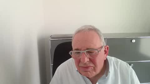 martin_1947 online show from 05-25-26, 01:50
