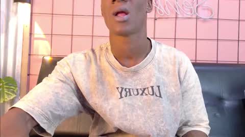 Martin online show from 10-17-25, 01:31