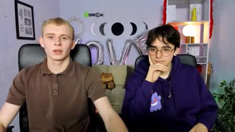 Snapshot of martin_neil chatting on 02-07-26, 10:08 Martin online show from 02-07-26, 10:08