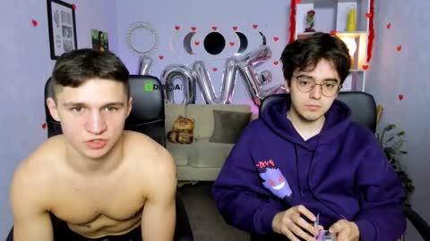 Snapshot of martin_neil chatting on 02-17-26, 06:43 Martin online show from 02-17-26, 06:43