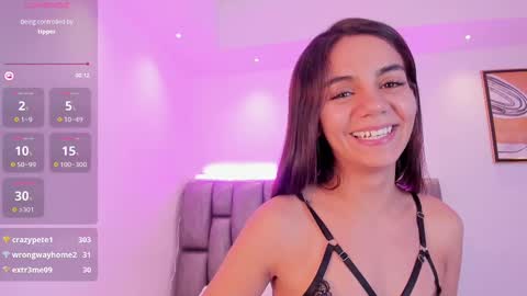 Snapshot of martina_mancinii chatting on 02-17-25, 06:59 Martina online show from 02-17-25, 06:59