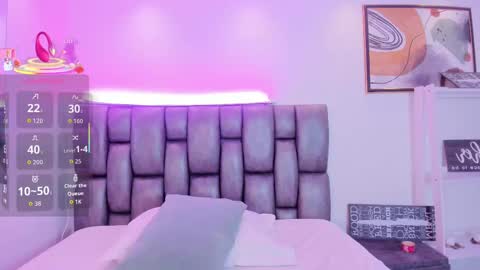 Snapshot of martina_mancinii chatting on 10-03-25, 12:24 Martina online show from 10-03-25, 12:24