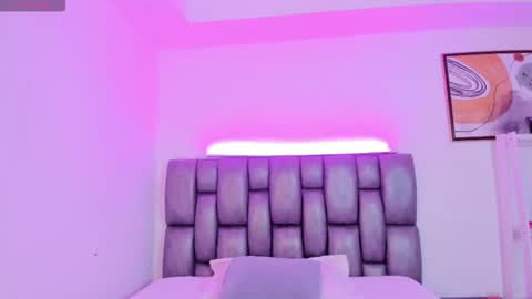 Martina online show from 01-14-26, 11:49