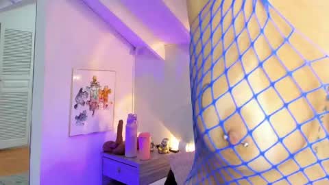 martina mIIler online show from 04-29-26, 12:31