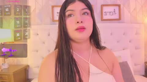 Snapshot of martina_rivera_ chatting on 06-30-26, 11:55 Martina online show from 06-30-26, 11:55
