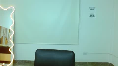 Snapshot of martina_tay chatting on 03-10-25, 03:12 Hey im martina online show from 03-10-25, 03:12