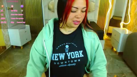 Snapshot of martina_tay chatting on 10-01-25, 03:12 Hey im martina online show from 10-01-25, 03:12