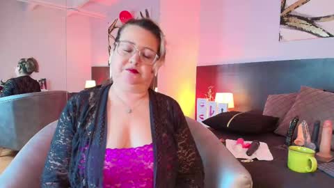 Martina Caicedo online show from 02-25-25, 12:55