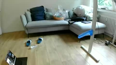 martinf123 online show from 05-19-26, 07:47