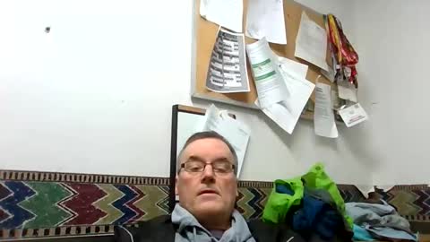 Snapshot of marty1688 chatting on 11-13-25, 12:26 marty1688 online show from 11-13-25, 12:26