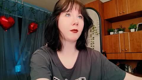 Nancy online show from 03-23-26, 02:32