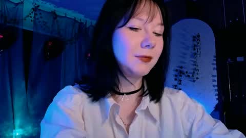 Nancy online show from 04-18-26, 05:28