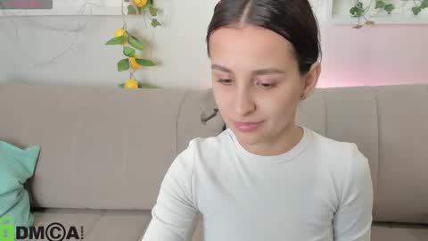 Snapshot of mary_0smith chatting on 10-23-25, 06:13 Mary online show from 10-23-25, 06:13