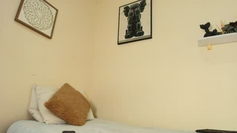 mary_cute9 online show from 06-26-26, 12:09