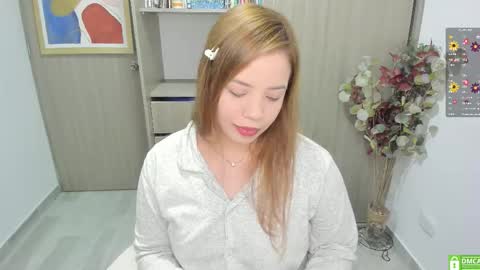 Girl of your dreams  online show from 03-29-26, 12:10