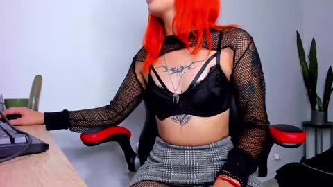 Snapshot of mary_magic chatting on 02-03-25, 04:14 mary_magic online show from 02-03-25, 04:14