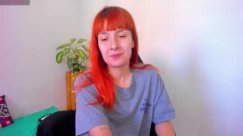 Snapshot of mary_magic chatting on 09-14-25, 09:14 mary_magic online show from 09-14-25, 09:14