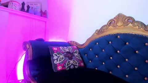 mary_magic online show from 07-26-26, 11:55