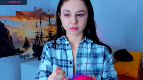 Mary online show from 11-28-25, 10:23