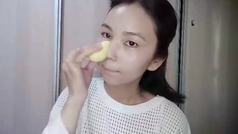 Lily online show from 06-18-26, 12:09