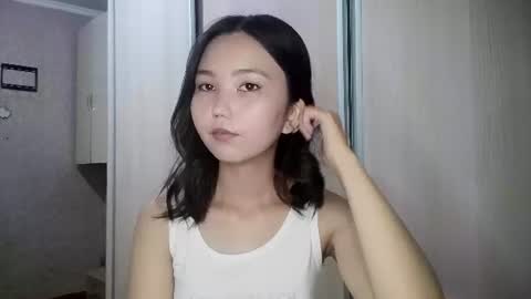 Lily online show from 06-20-26, 12:41