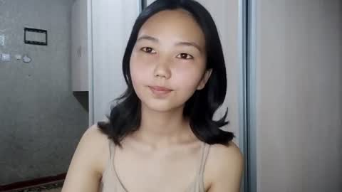 Lily online show from 06-21-26, 11:13