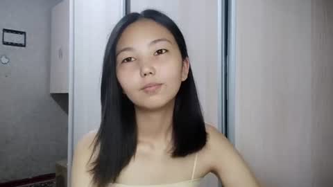 Lily online show from 07-10-26, 12:08