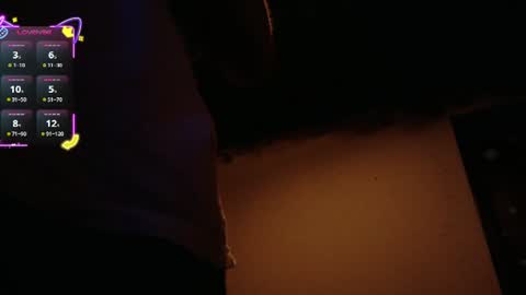     online show from 06-25-26, 07:35