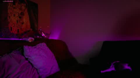     online show from 07-23-26, 05:16