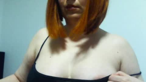 marycrazy2025 online show from 05-06-26, 07:41