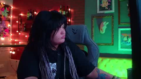 Mary online show from 05-06-26, 05:35