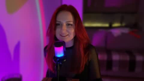 Snapshot of maryleesa chatting on 06-23-26, 07:01 SirenVictoria online show from 06-23-26, 07:01