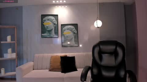 Snapshot of marylewis_ chatting on 06-19-26, 12:31 Mary online show from 06-19-26, 12:31