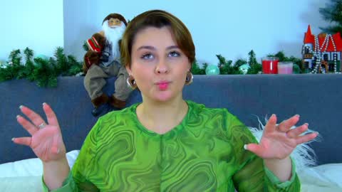 MaryMurrays online show from 01-17-25, 03:55