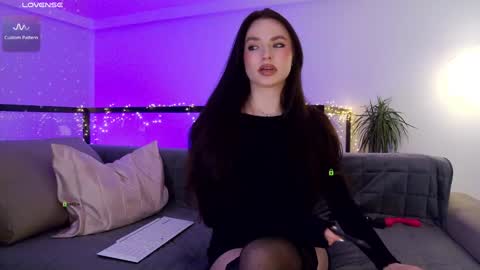 Marina online show from 01-08-25, 07:56