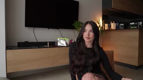 Marina online show from 09-26-25, 09:46