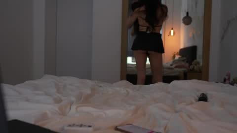 Snapshot of marypsiss chatting on 06-03-26, 12:19 Marina online show from 06-03-26, 12:19