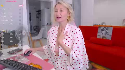 Mary online show from 07-06-26, 03:03