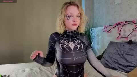 Mary online show from 04-19-26, 09:19