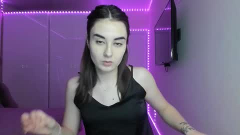 Snapshot of maryy_luv chatting on 02-01-26, 03:49 Mary online show from 02-01-26, 03:49