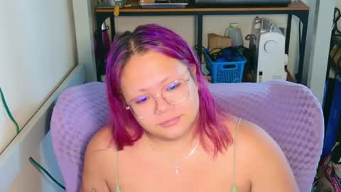 Snapshot of marziparaiso chatting on 09-14-25, 07:57 Marzi online show from 09-14-25, 07:57