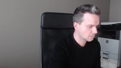 David online show from 12-24-24, 01:28