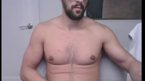 Snapshot of mascuhunk chatting on 01-18-25, 05:20 mascuhunk online show from 01-18-25, 05:20