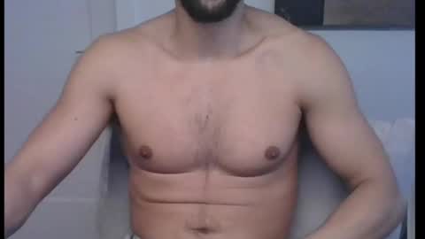 Snapshot of mascuhunk chatting on 02-01-25, 02:13 mascuhunk online show from 02-01-25, 02:13
