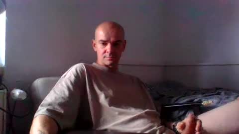 Snapshot of maserstti chatting on 07-07-26, 05:06 maserstti online show from 07-07-26, 05:06