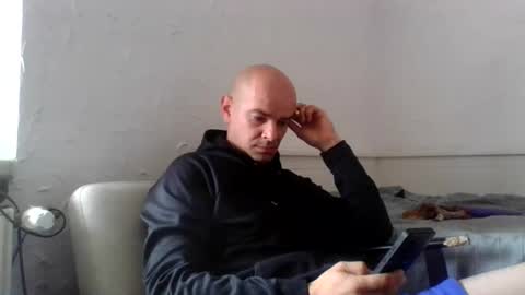 Snapshot of maserstti chatting on 07-19-26, 08:07 maserstti online show from 07-19-26, 08:07