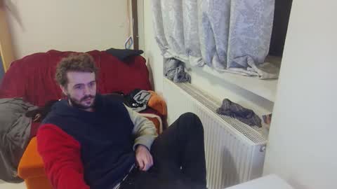 Snapshot of mash_potatoes_are_good chatting on 12-01-25, 01:21 mash_potatoes_are_good online show from 12-01-25, 01:21