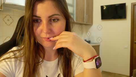 Snapshot of masha_queen chatting on 01-28-25, 07:32 Masha online show from 01-28-25, 07:32