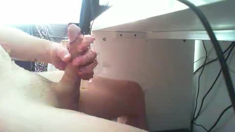 Snapshot of masimus82nd chatting on 11-18-25, 09:47 masimus82nd online show from 11-18-25, 09:47