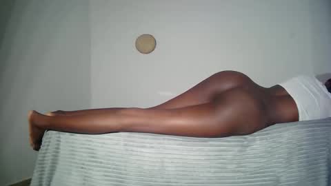 masked_shy_girl online show from 05-03-26, 10:16